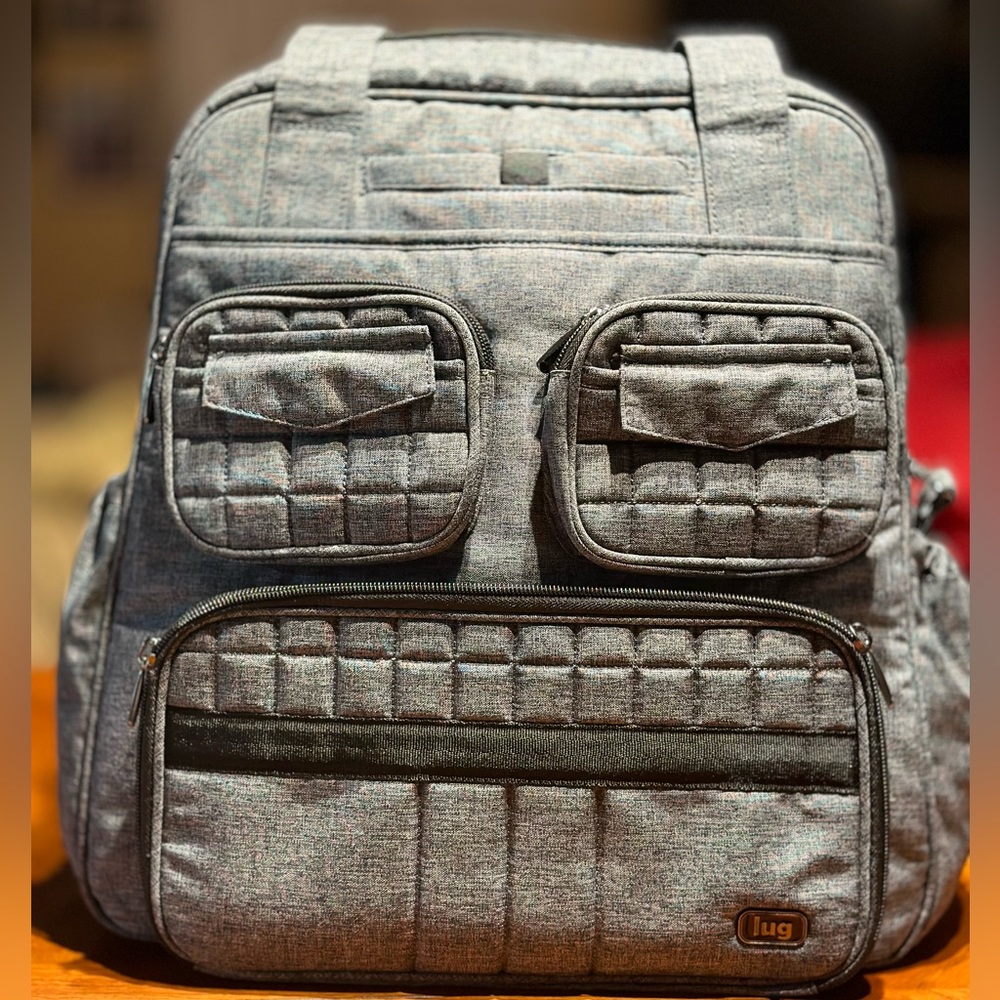 LUG Puddle Jumper Overnight dark grey bag BNWT